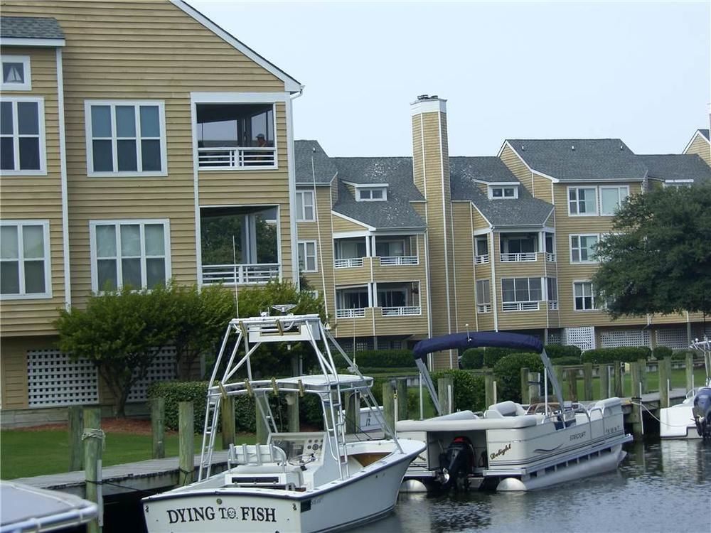 Pirate'S Cove Resort Condos マンテオ エクステリア 写真